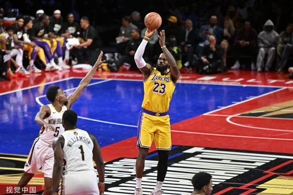 喀麦隆中卫 喀麦隆中卫